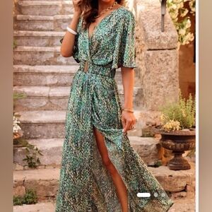 Noracora maxi floral dress multicolor green Size Medium